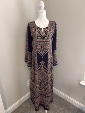 Embroidered Thob Palestinian Traditional Dress