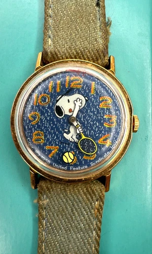 TIMEX SNOOPY Tennis Hand-Wind Denim Watch Indigo Dial Vintage  JAPAN-Not working