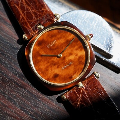 Van Cleef Arpels VCA x Gerald Genta Tortoise 18k Gold G1510 D31