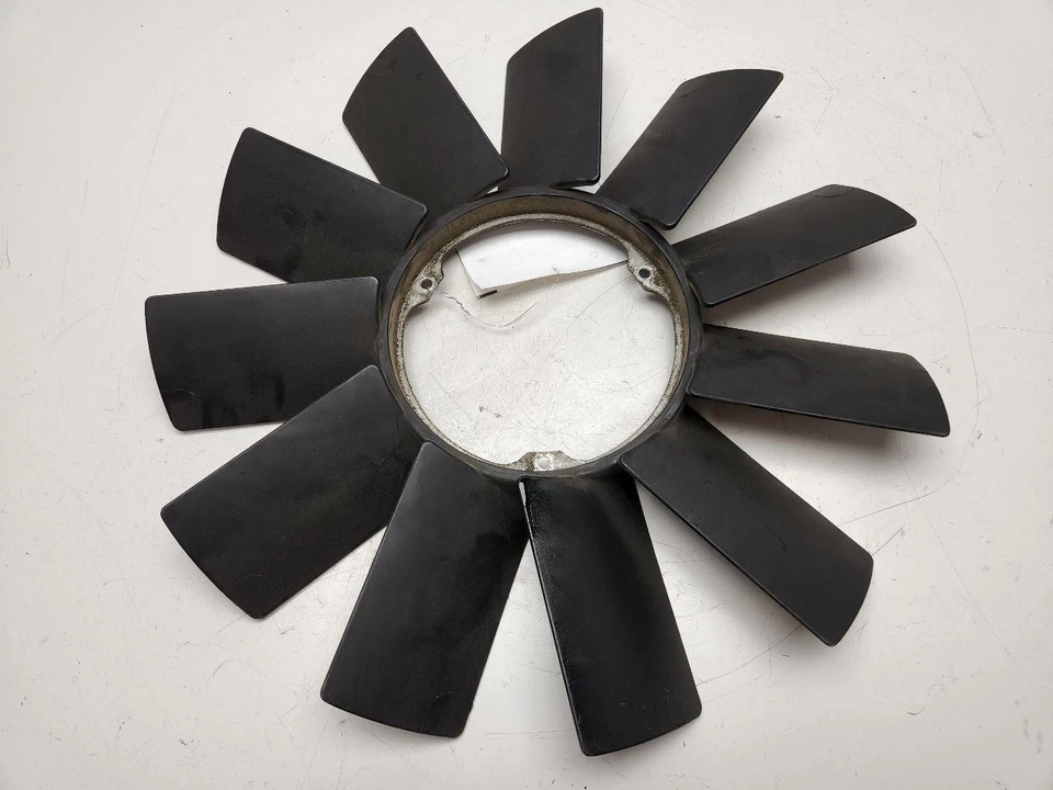 Hoja de ventilador BMW M3 95-99 01-06 OEM 11521712058 Foto 2 de 4