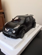 Autoart Nissan Juke - R 2.0 Diecast Model 1:18 77458 Black