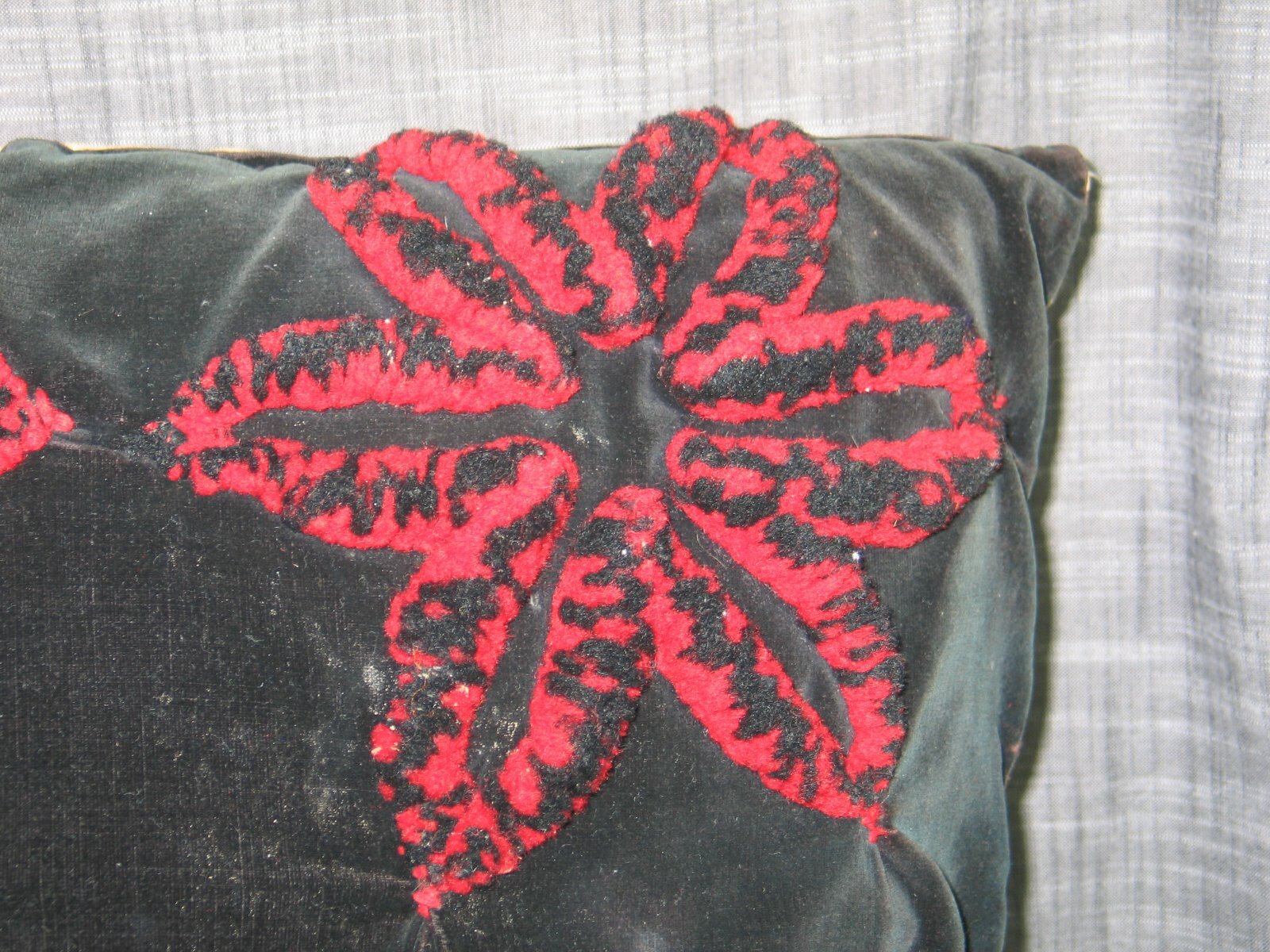 Antique STUMPWORK PillowVictorian PillowHand Embroidery VelvetBudoir