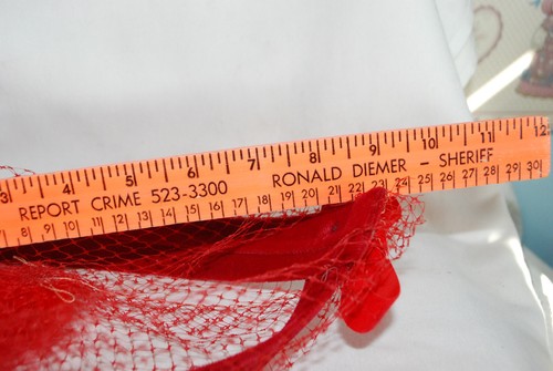 Vintage, RED velvet and net ladies hat. Hats - Picture 6 of 8