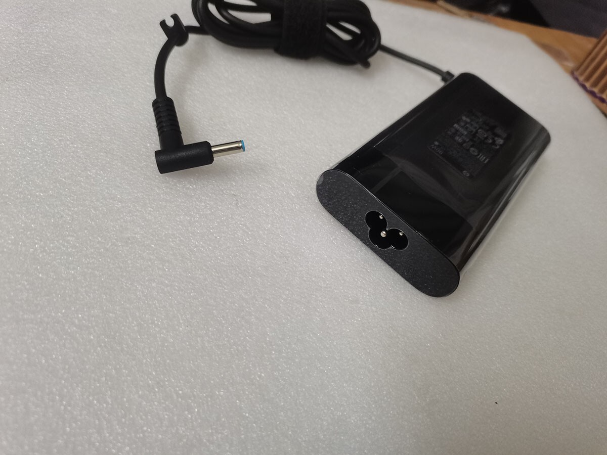 19.5V 4.62A TPN-CA09 937520-002 for HP Spectre 15T-CH000 90W AC Adapter Original
