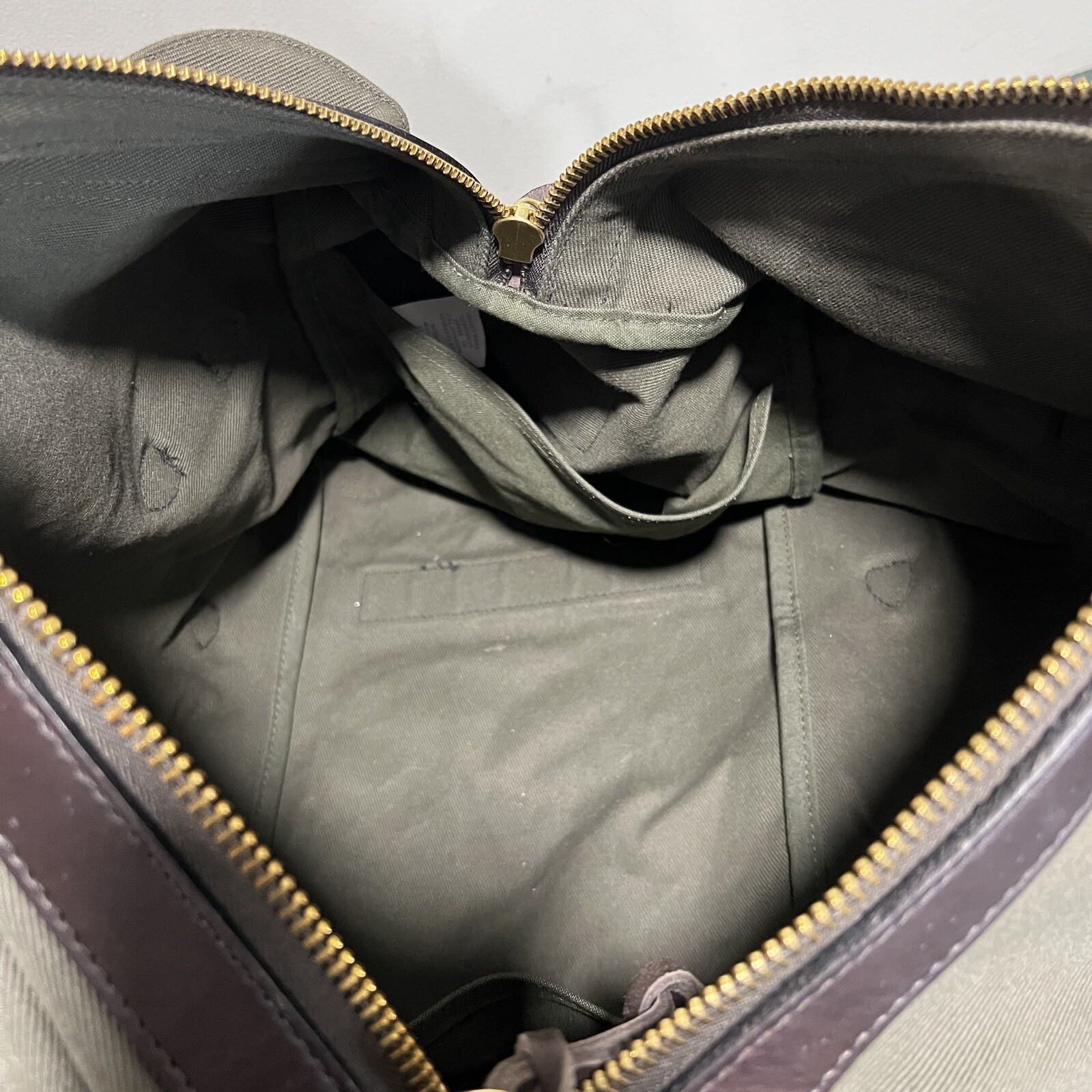 FILSON MEDIUM RUGGED TWILL & LEATHER DUFFLE BAG OTTER GREEN YKK Zippers 43L NICE eBay