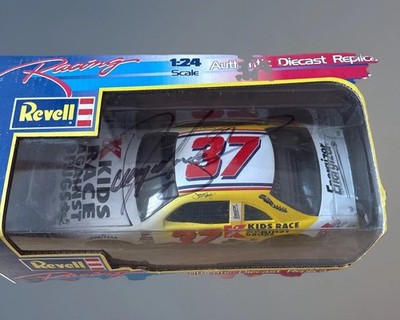 Revell Racing '97 Edition Kmart #37 - Jeremy Mayfield In Original Signed Box