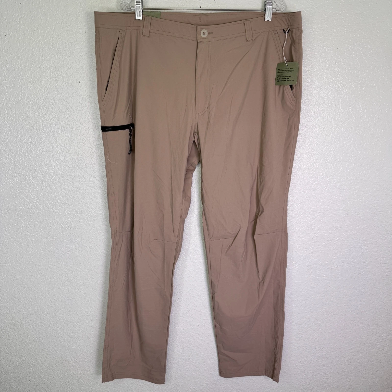 REI Trail Made Pants Mens 42 x 32 Hiking Trail Pant Outdoor Hike UPF Tan Khaki
Opens in a new window