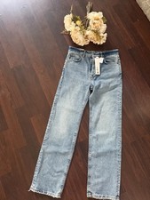 Zara Women  s High Rise Straight Leg Light Wash Blue Denim Jeans, Size 32