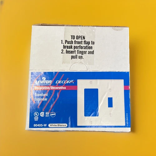 🔥(AN) LOT OF 30 Leviton 80405-W 2-Gang Combination Wall Plate, White