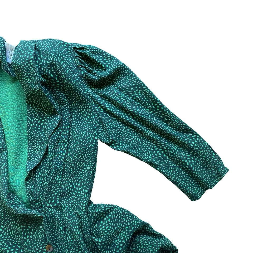 Vestido midi vintage años 80 Milanzo verde estampado abstracto manga abullonada botón delantero 5/6 Foto 4 de 4