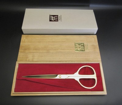 HENCKELS VTG  Gold plated Scissors  Handmade In Soligen Germany UNUSED CONDITION