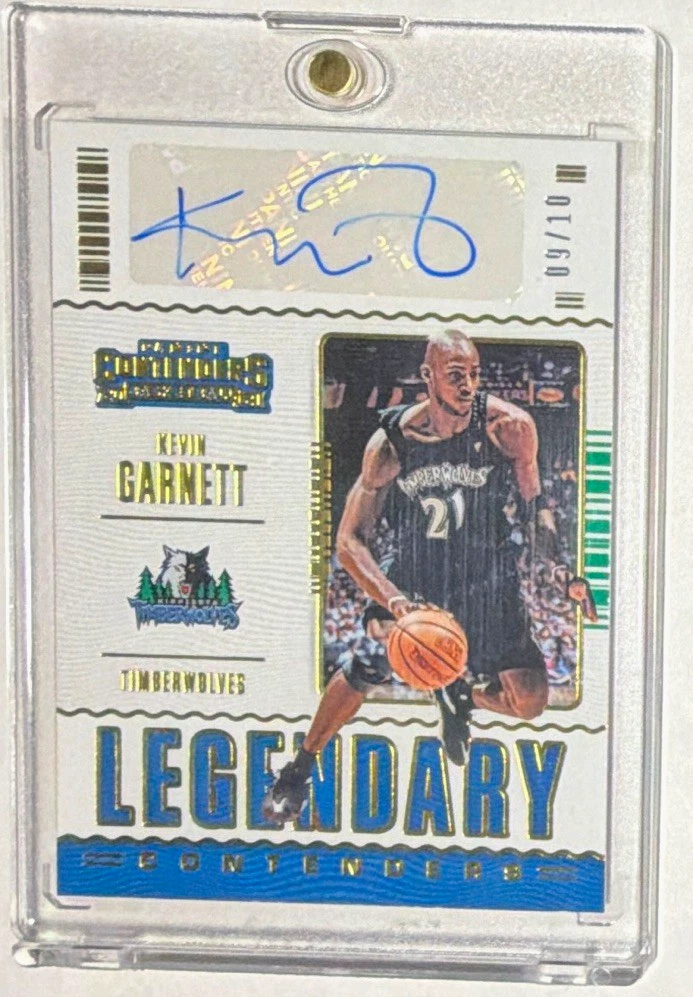 Kevin Garnett Basketball Autographed Sports Trading Cards