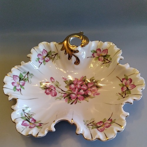 Vintage Japan Hand Painted One Handled Decorator Dish Candy Trinkets 8"x 6.5" - Picture 2 of 10