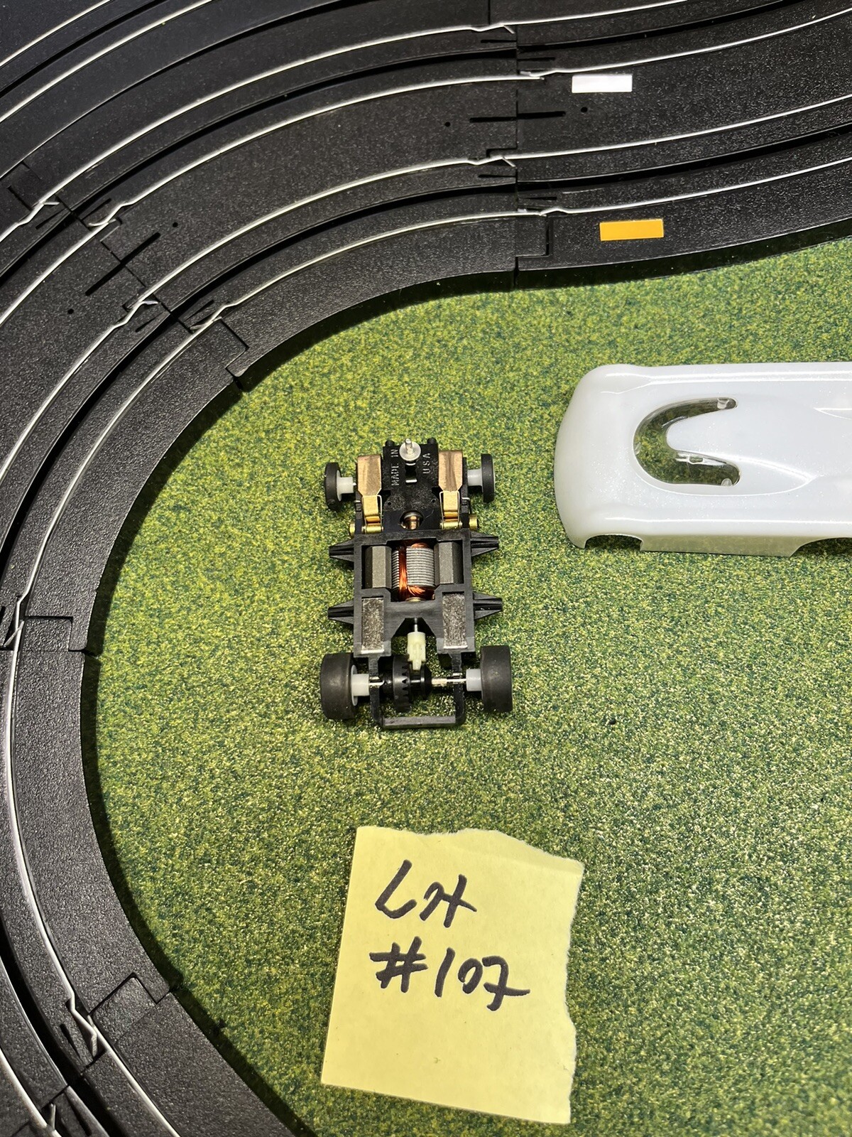 WIZZARD STORM EXTREME WHITE HARD BODY HO SLOT CAR Massive LOT BSRT AFX