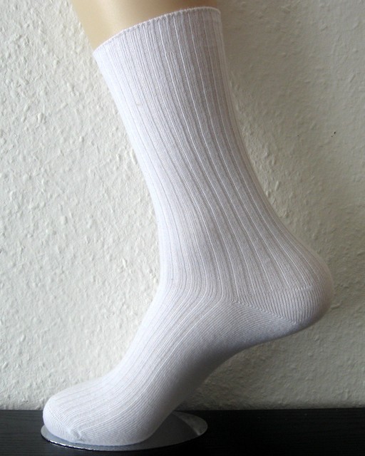 4 Pair Socks without Elastic Doctor's 100 Cotton 4/2 Ribbed White 39