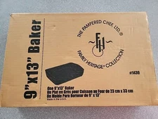 Retired Pampered Chef Family Heritage 9x13 RECTANGULAR BAKER USA 1430 