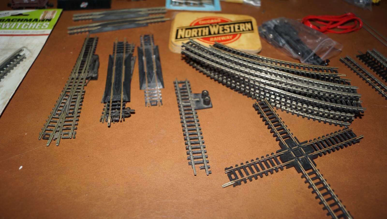 Vintage Scale Model Train Parts Tracks Switches 100+ Pieces Atlas North