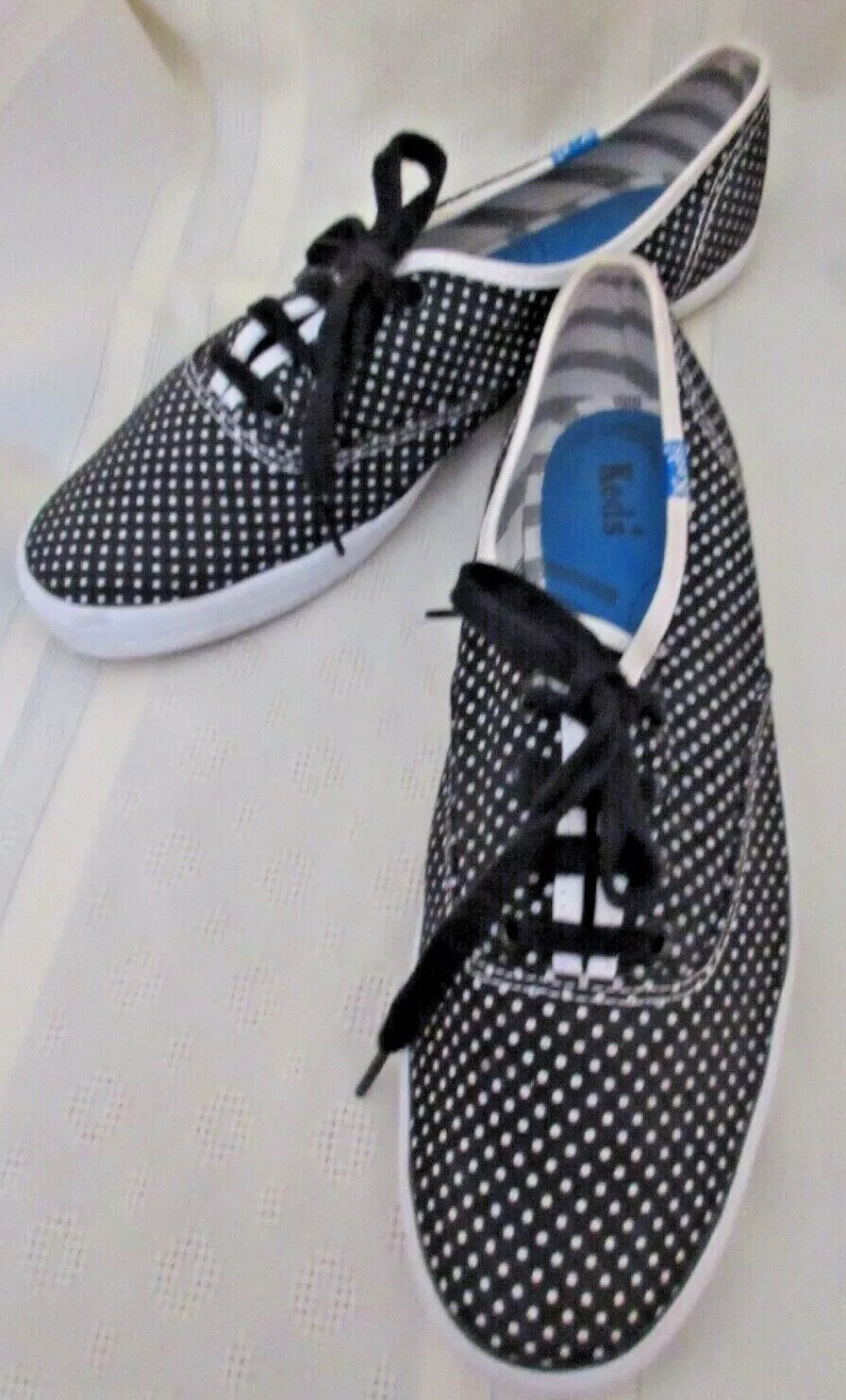 Keds CUSHIONED HEEL BLACK / WHITE POLKA DOTS CANVAS S… Gem