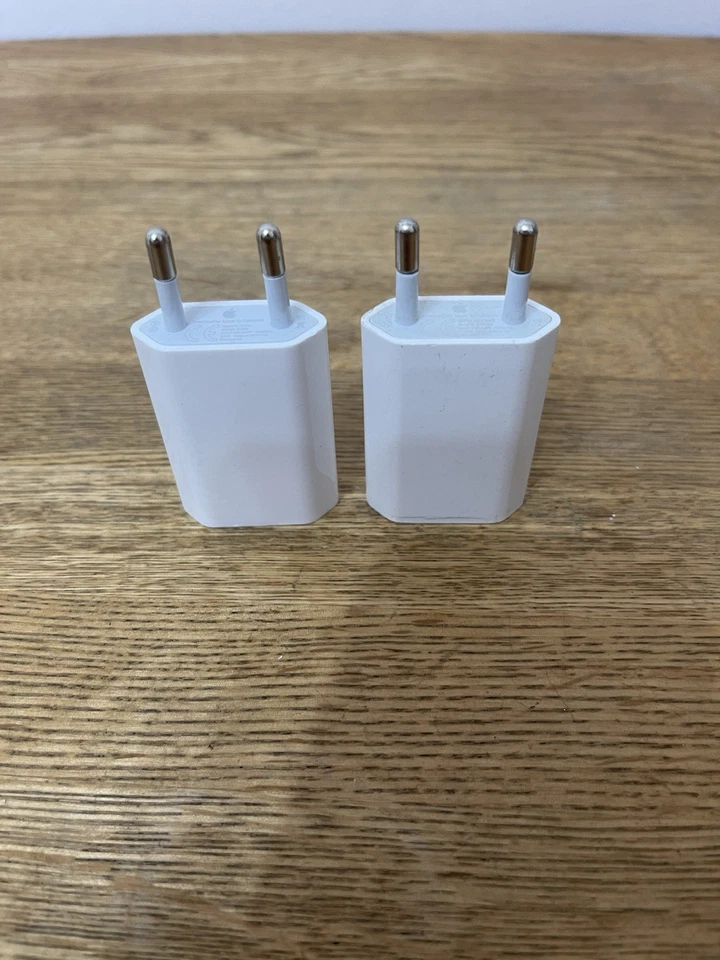 Genuine Official Apple A1400 5W EU 2pin USB Wall Mains Charger Plug Only - Image 2 of 4