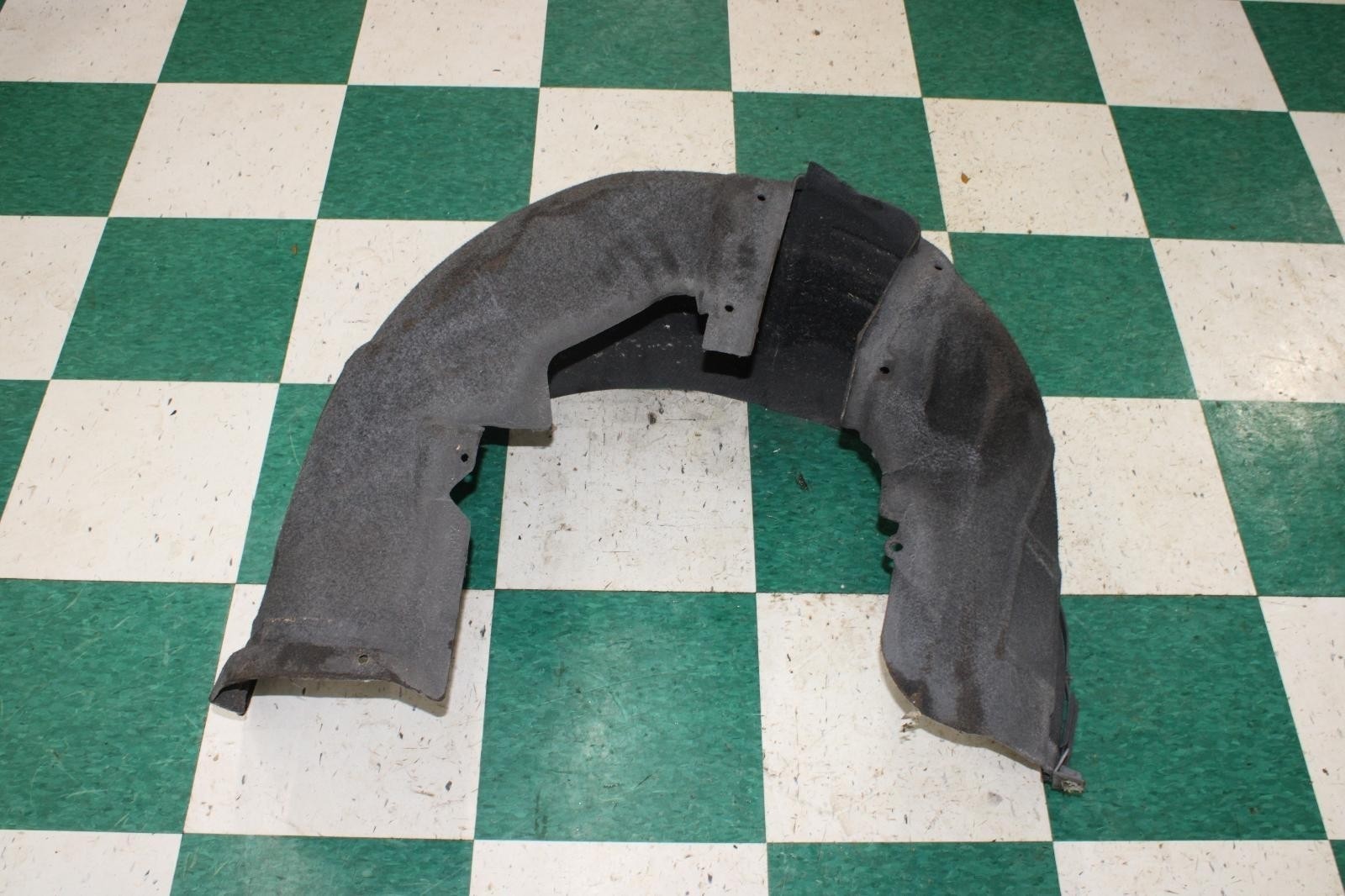 14-21 Ghibli Black Rear Passenger RR Inner Fender Liner Splash Guard Unit OEM OE