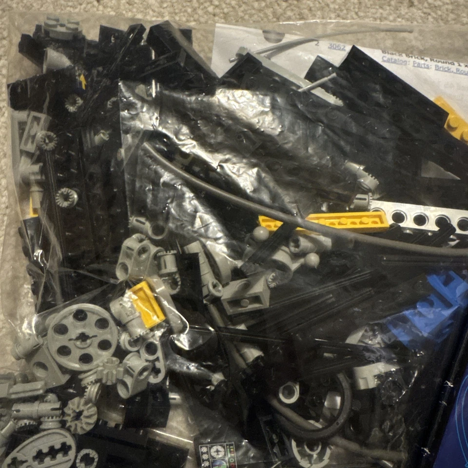 LEGO Technic 8412 Nighthawk / Sky Wasp, photo 3 of 3