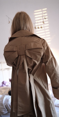GAP x Sandy Liang Bow Trenchcoat Size S