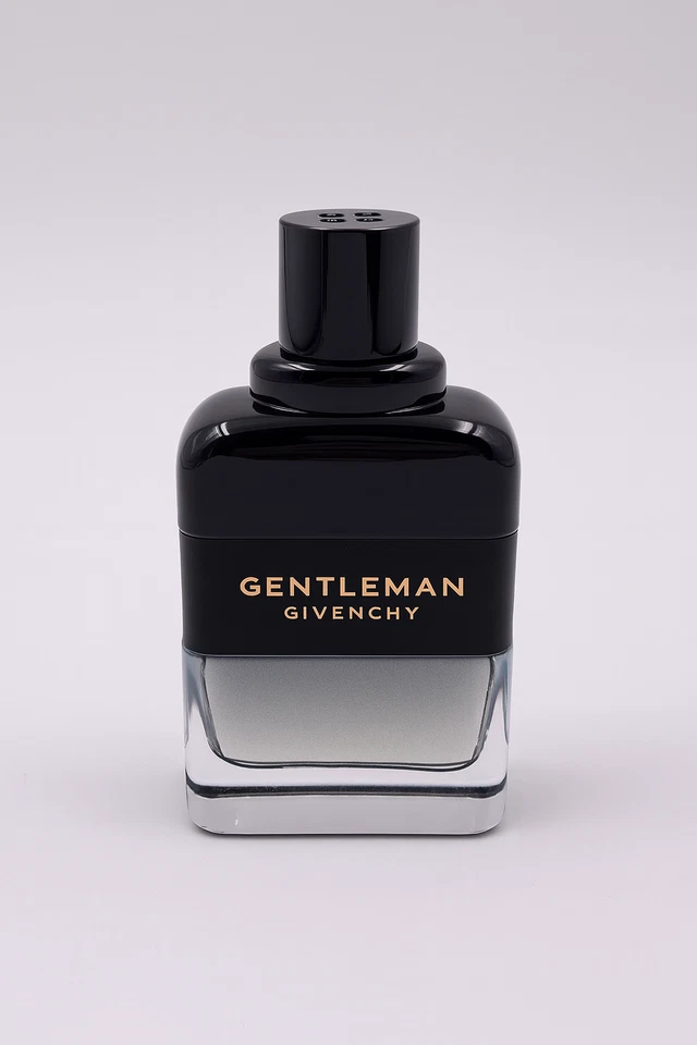 Colonia para hombre Givenchy Gentleman Boisee 3,3 OZ eau de parfum Foto 2 de 3
