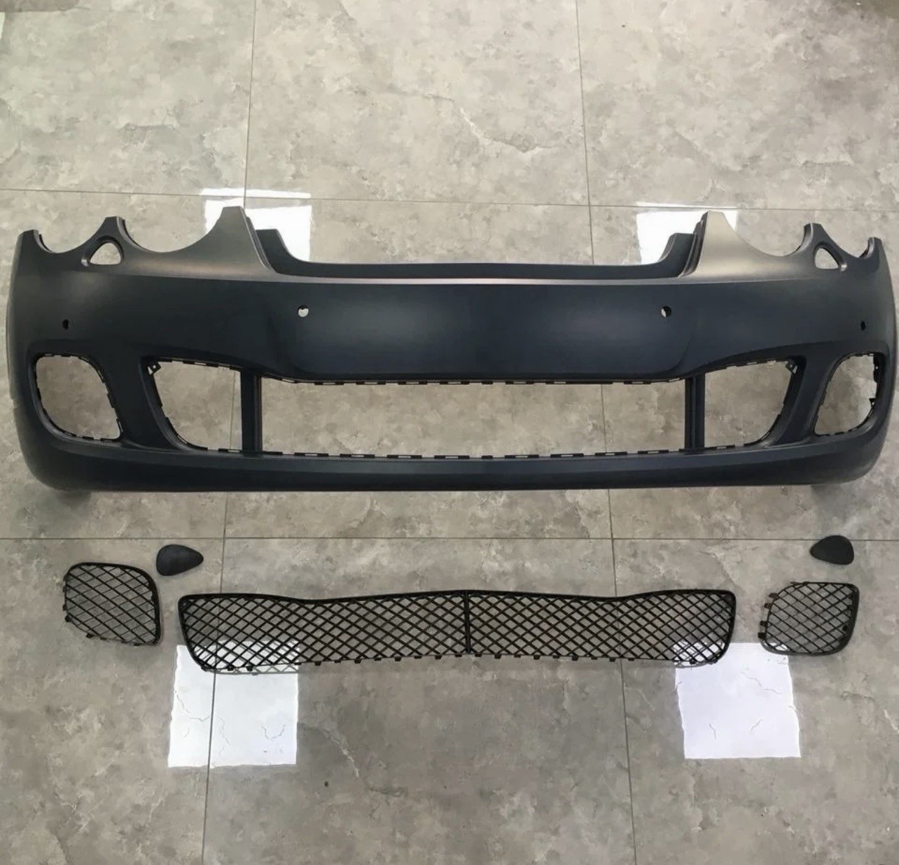 06-13 Bentley Continental Flying Spur Sedan Front Bumper Cover Assembly Grille