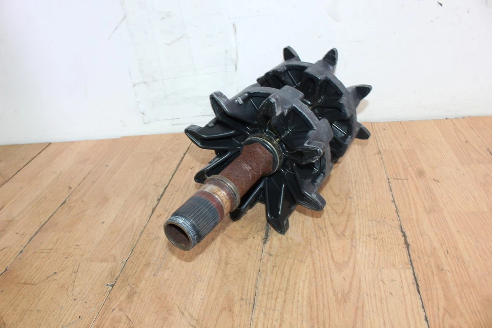 2007 Arctic Cat M8 Driveshaft / 8t Sprockets - Image 2 of 4