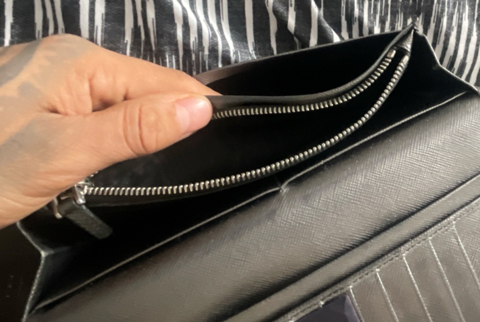 PRADA Gray Solid Pattern Folding Wallet Women's C… - image 4