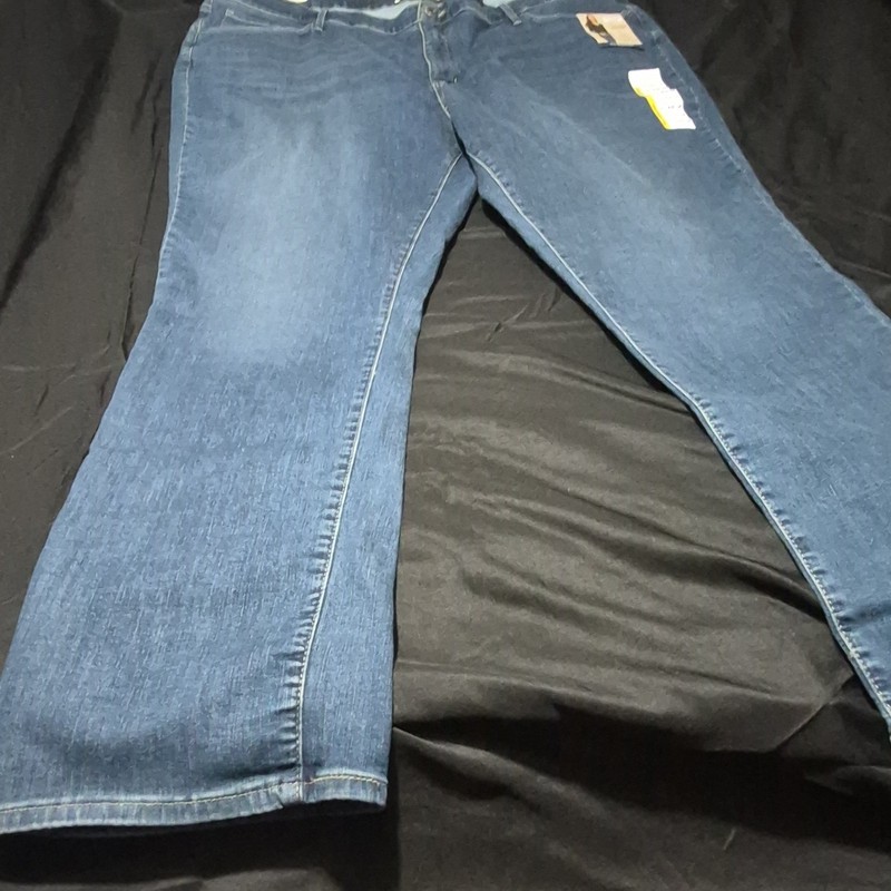 Levi Strauss Signature Gold Women’s Straight Mid Rise Shaping Stretch Jeans Blue