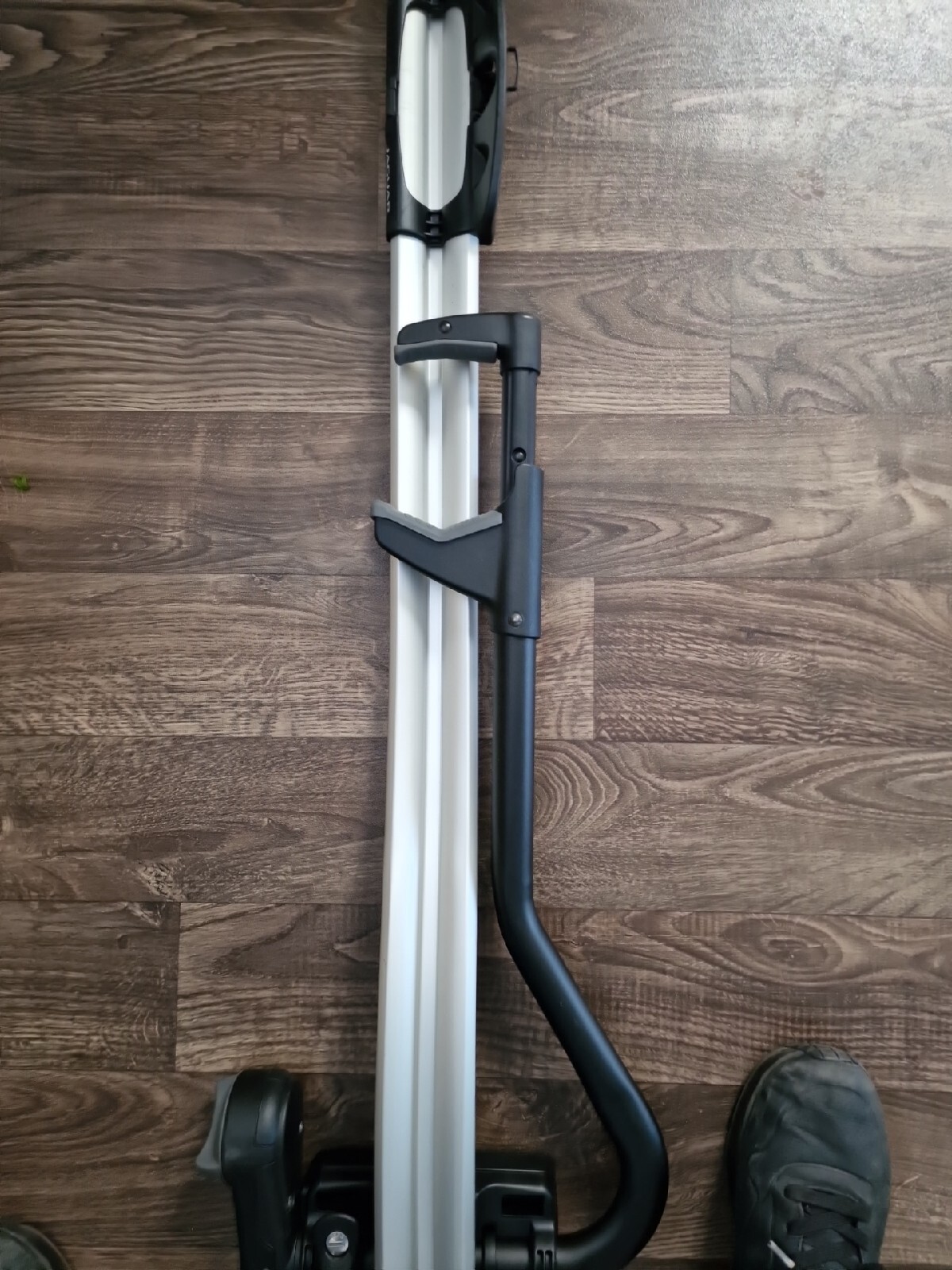 Genuine Jaguar XF/ XE/ FPace/ EPace/ IPace Roof Mounted Cycle Holder