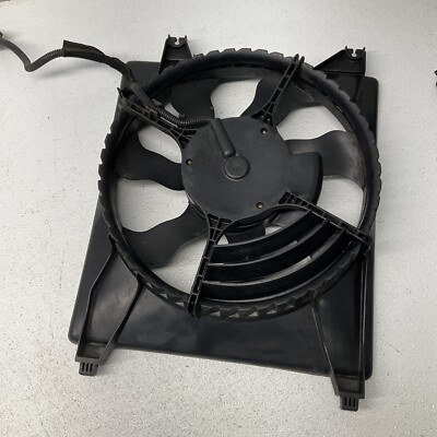 Passenger Right Radiator Fan Motor Fan Assembly Fits 06-10