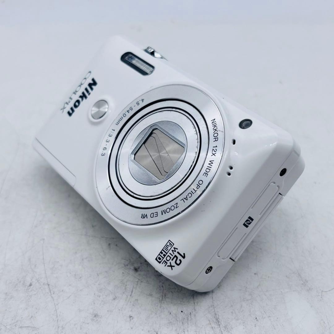 Nikon COOLPIX S6900 Tested Compact Digital Camera with Functional