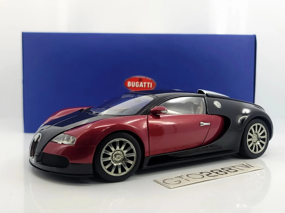 AUTOart 1:18 scale Bugatti EB 16.4 Veyron Production Car(Blackl/Red) #70906 - Image 3 of 4