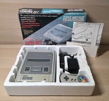 Super Nintendo Entertainment System SNES Boxed Super NES Control Set PAL 