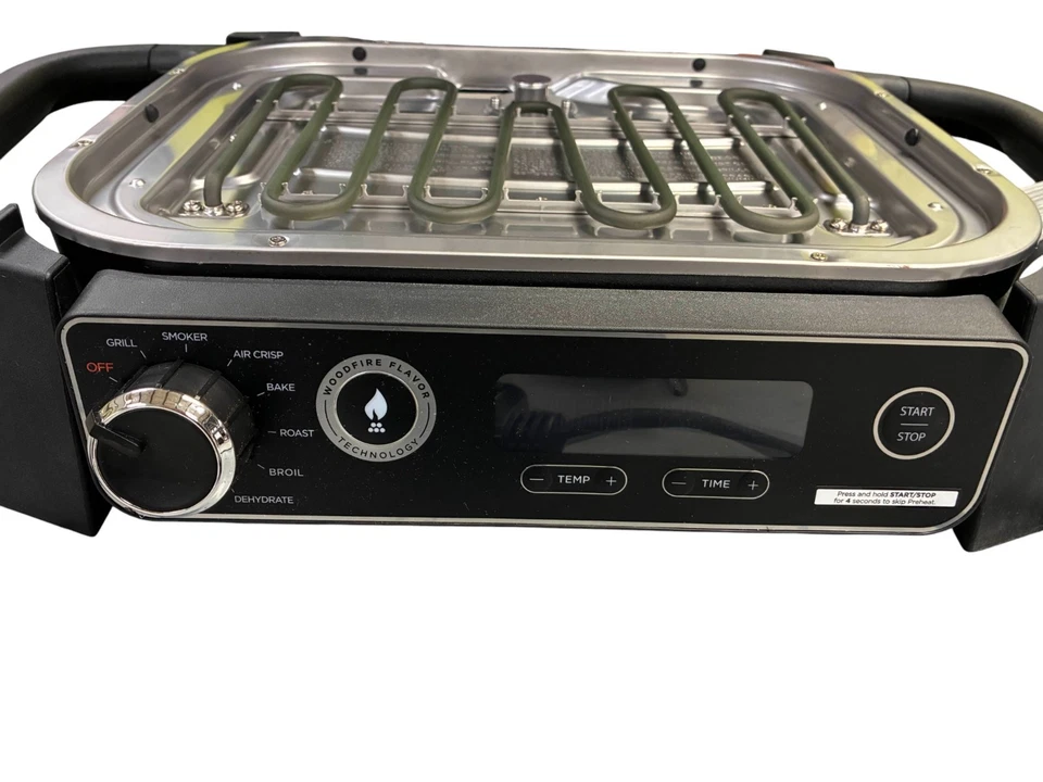 (READ!) Ninja OG701RD Woodfire Outdoor Grill (NO PELLETS OR PELLET SCOOP) - Image 4 of 4