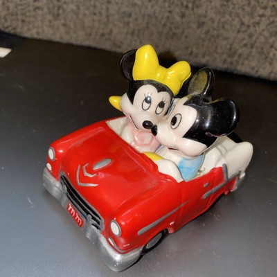 Disney Vintage Mickey und Minnie Figuren Auto. 