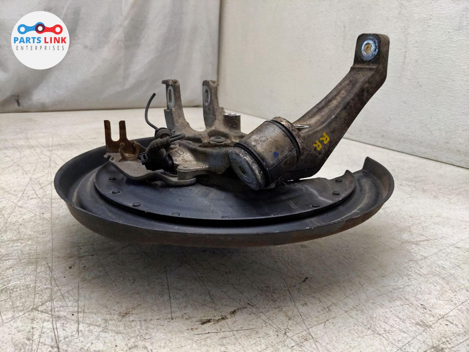 Bentley Continental Flying Spur 2006-2012 REAR+RIGHT Steering knuckle