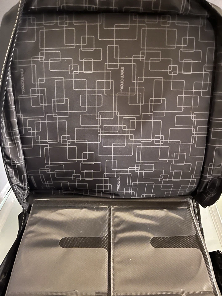 Memorex 128 CD/DVD/Rayos Azules Cuero Negro Estuche de Transporte Almacenamiento Billetera Cremallera Foto 2 de 4