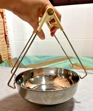 Stainless Steel Clip Pot Pan Gripper Tongs for Oven Moving Hot Plate or Bowls