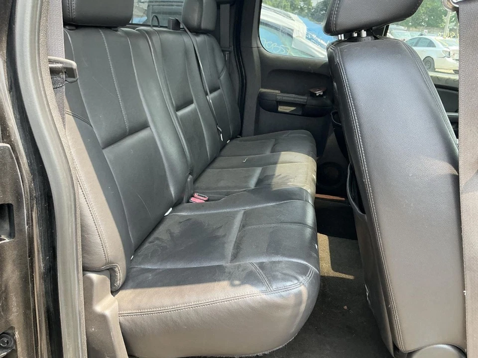 SILVERADO 1500 PICKUP 2008 2009 Rear Split Bench Seat Leather Second Row  850049 Foto 2 de 4