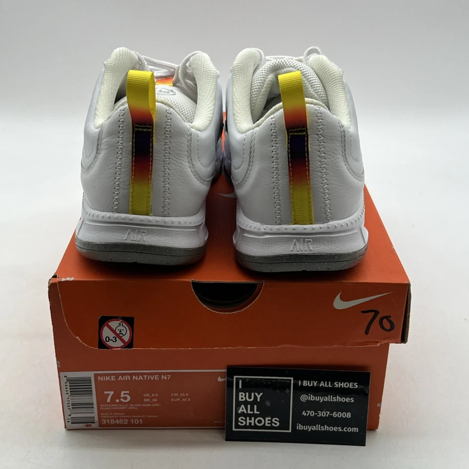 Talla 7.5 - Zapatos Nike Air Native N7 de cuero blanco (318462-101) Foto 3 de 4