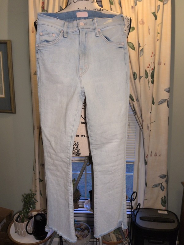 Mothers The Insider Crop Step Fray Pink Stitching Size 27 Inseam 24