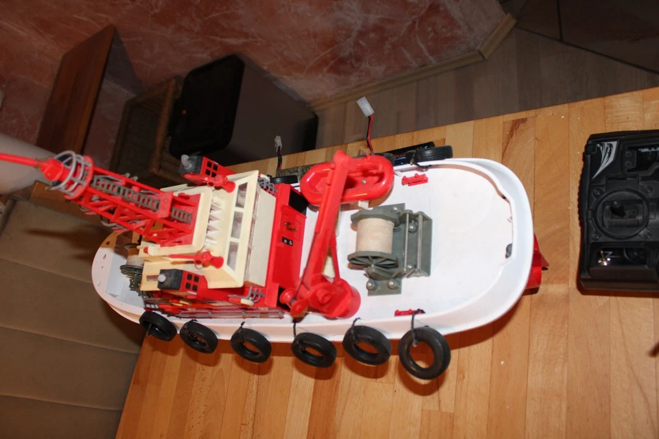 Carson Feuerlöschboot FLB 23-3 TC08-RC - Bild 3 von 4