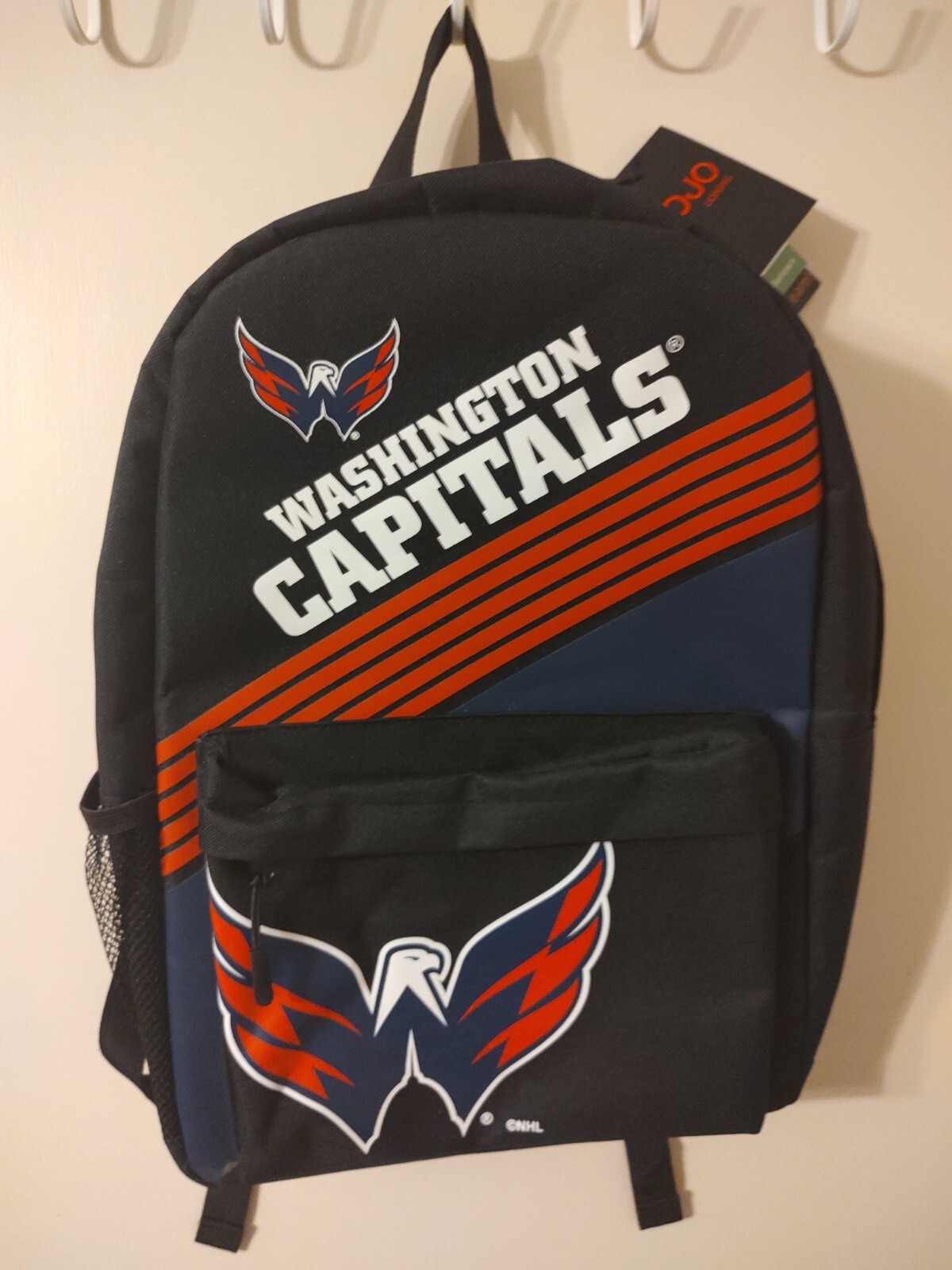 Picture 1 of 1