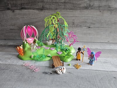 Playmobil Light Up Fairy Island Jewel Fountain Fairies Swans Unicorn 5444  WORKS