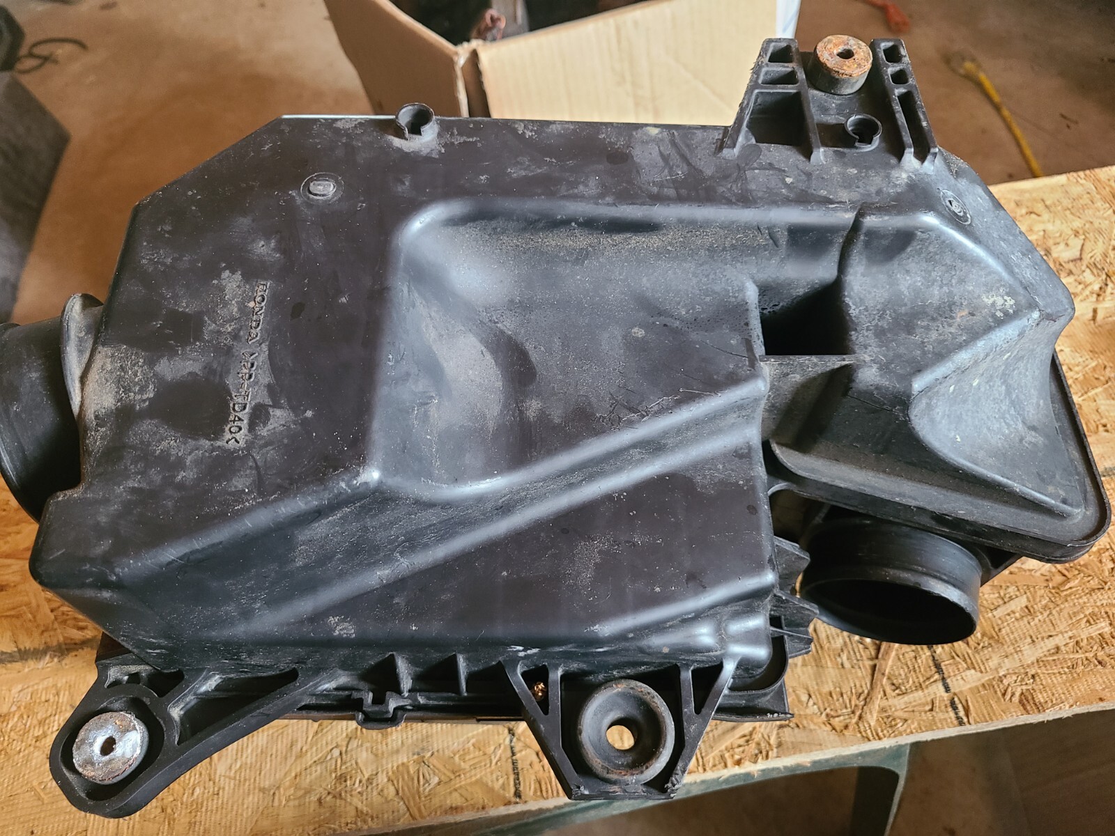 2008 HONDA CIVIC EX COUPE AIR FILTER BOX WITH SENSOR 1.8 MANUAL