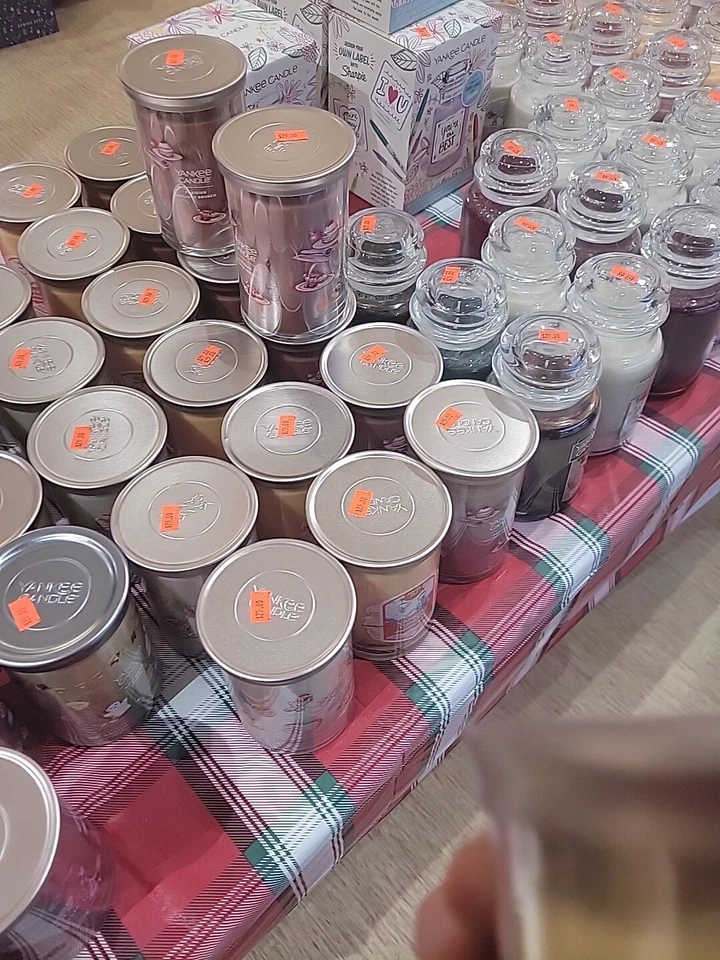 YANKEE CANDLE BOO-NANA TOFFEE 20oz VELA - NUEVO Foto 2 de 4