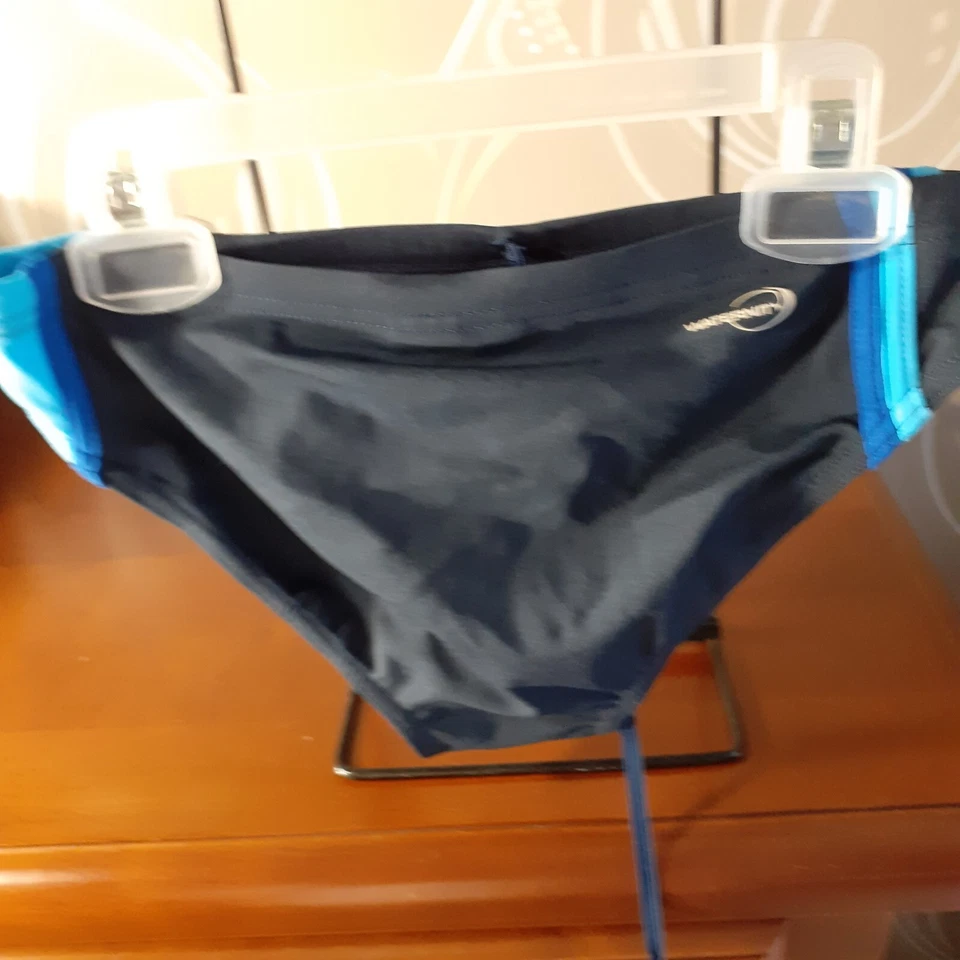 maillot de bain " ARENA" TAILLE 14 ANS BLEU  NEUF - Photo 2/2